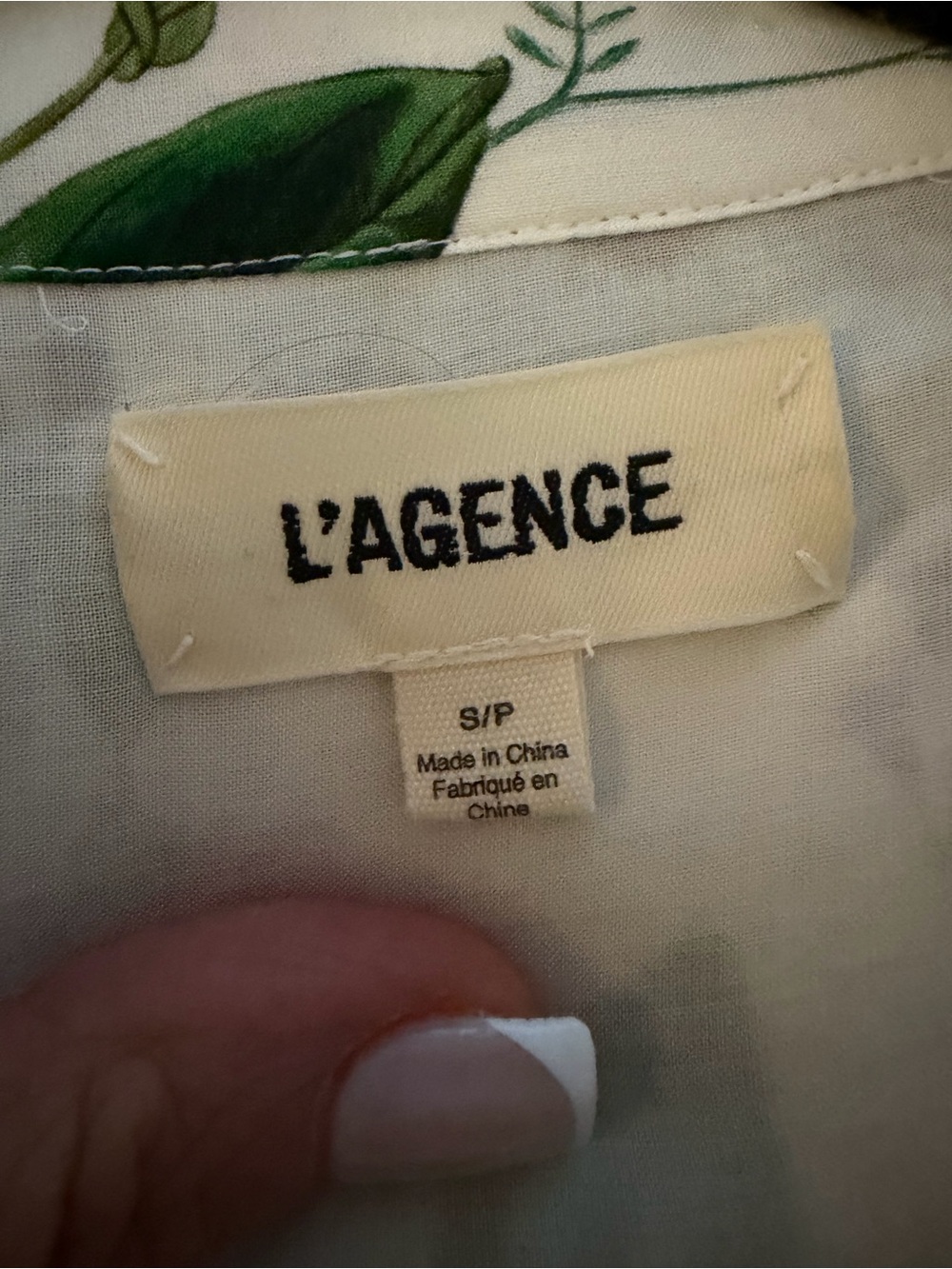 L'AGENCE Floral Blouse

Size: S/P - Picture 5 of 6